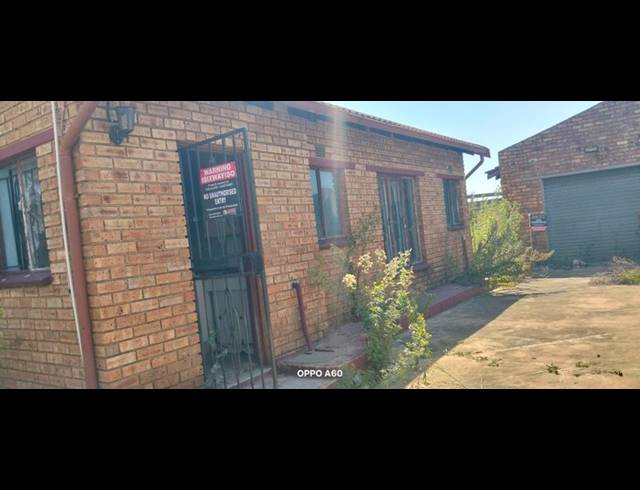 3 BEDROOM HOUSE FOR SALE IN ROODEKOP